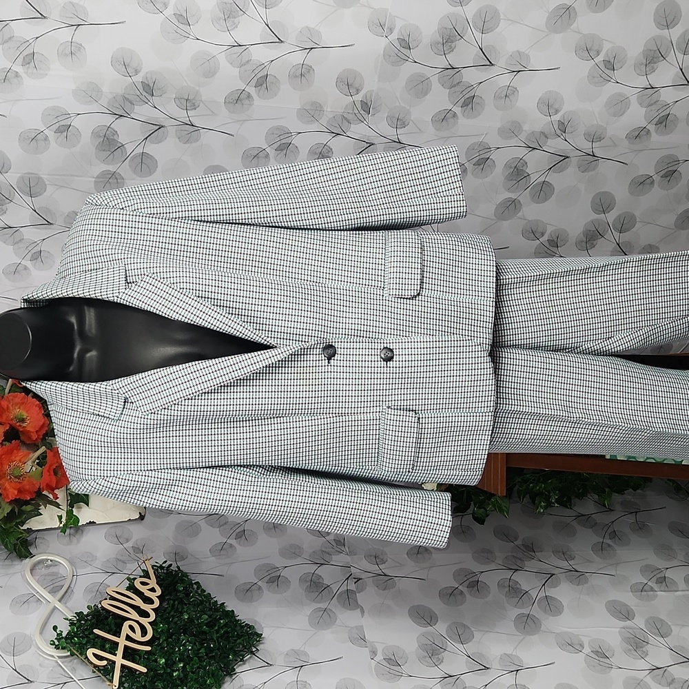 Haberdashery Houndstooth Blazer and Trousers Pant Suit - 14 Petite - Picture 3 of 16